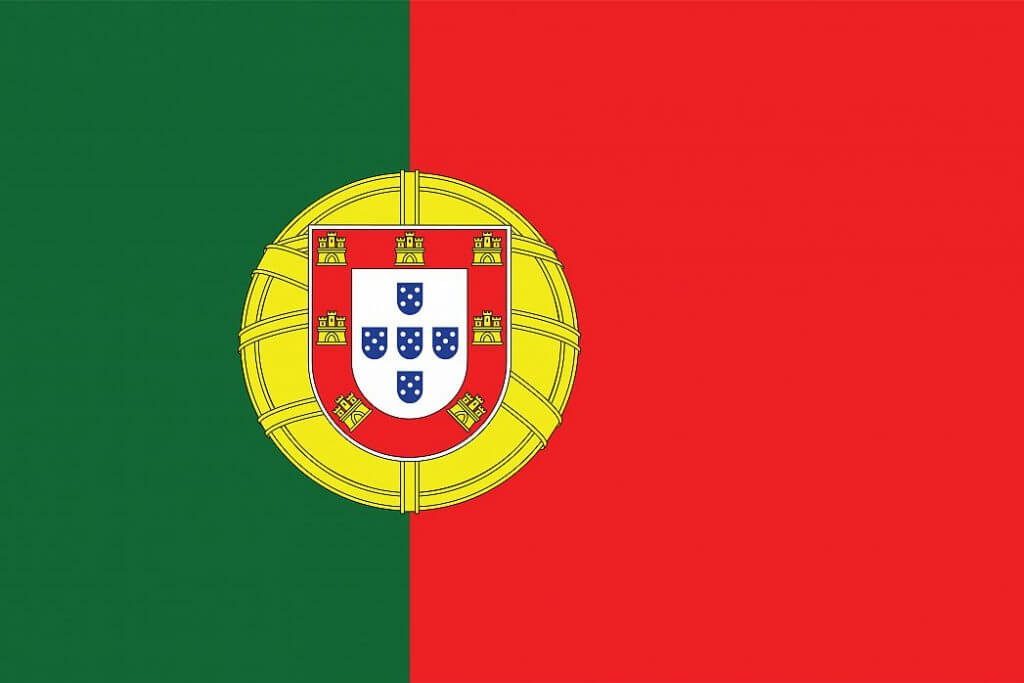 Facebook and Instagram users in Portugal – August 2017