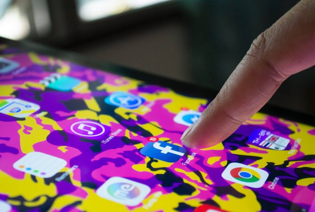 Zasięgi organiczne na Facebooku – druga część analizy