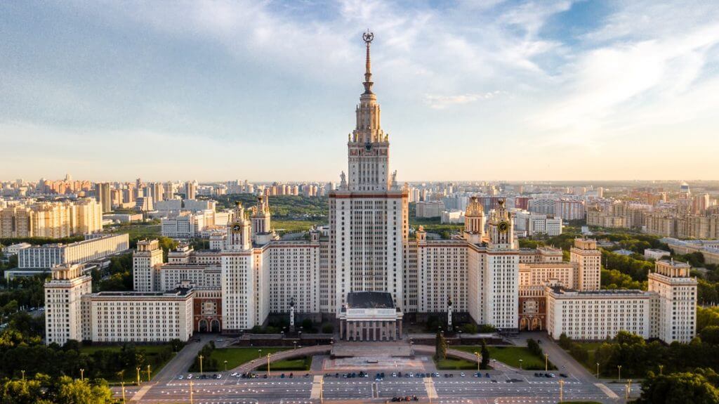 Facebook & Instagram users in Russia 2019