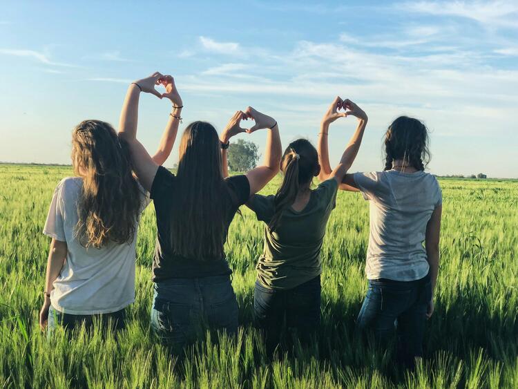 Instagram captions for girls - Hot Instagram Captions for Girls