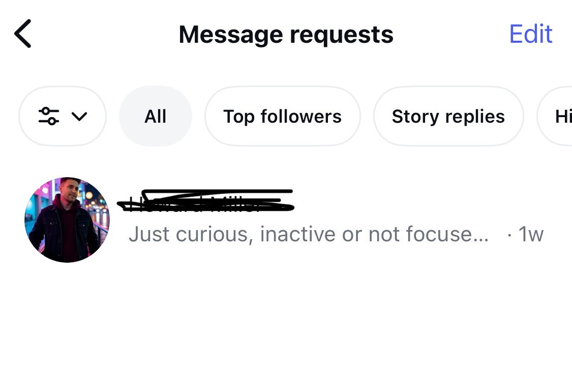 Example of a spam DM on Instagram