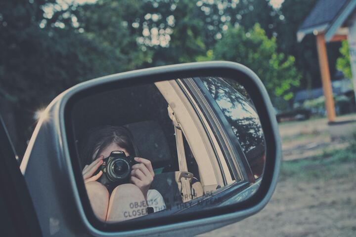 Mirror selfie captions - Mirror Selfie Captions for Instagram for Girls