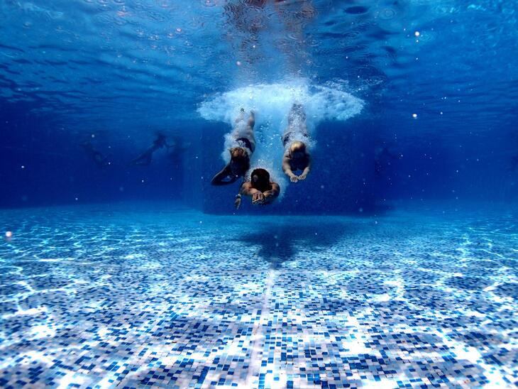Pool captions - Pool Captions for Girls