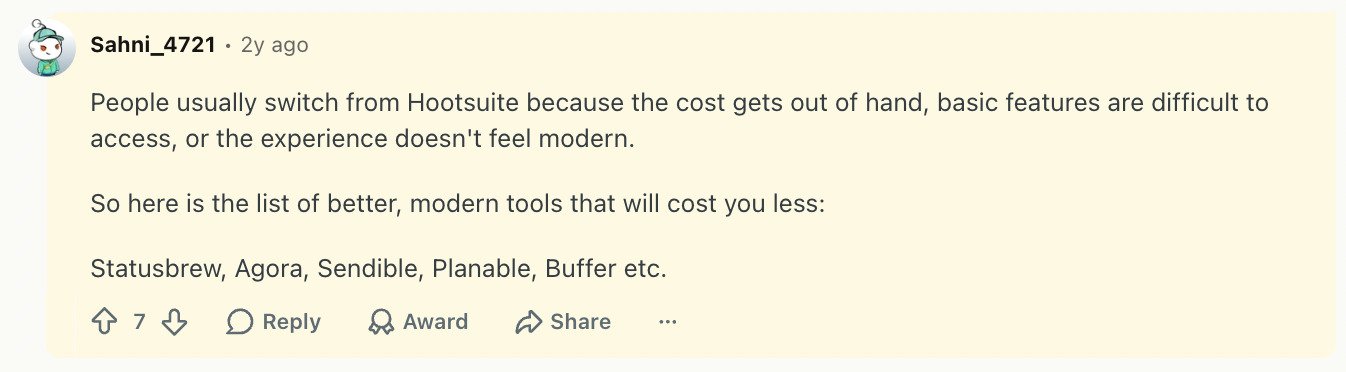 Buffer reviews on Reddit: a user recommending Buffer among cheaper alternatives to Hootsuite